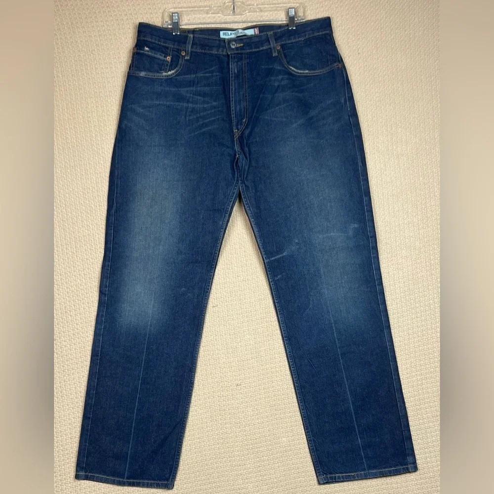 Levi's Strauss & Co. Men’s Size 38X33 Style 559 Blue Denim Jeans